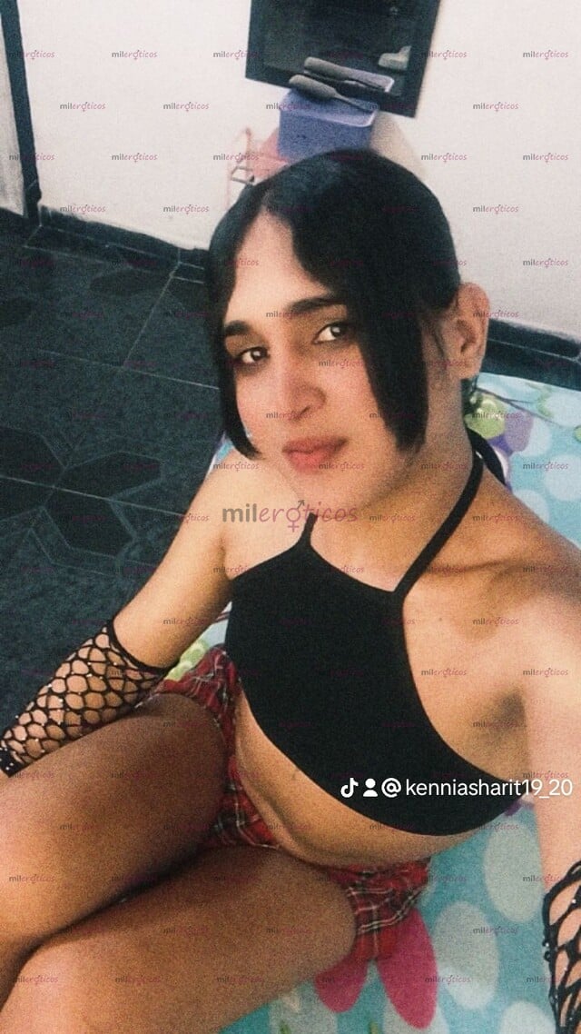 FOTOS DE CHICA CALIENTE Y DOMINANTE COMPLACIENTE ME ENCANTAN LOS RETOS Y LA DIVERSIÓN