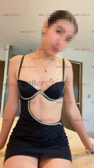 FOTOS DE DELGADITA Y DIVERTIDA Y LISTA PARA COMPLACERTE EN LA CAMA AMORCITO