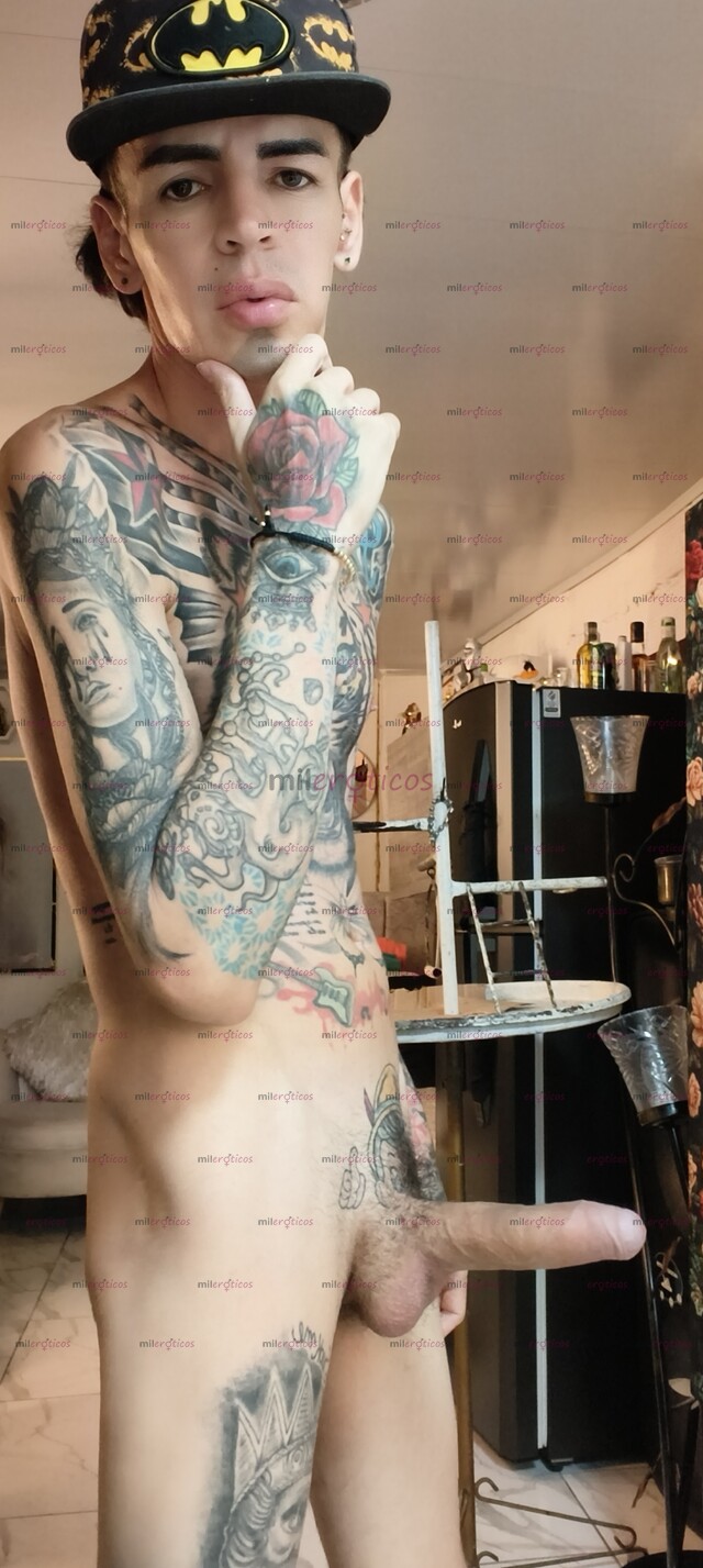 FOTOS DE FLACO ACTIVO TATUADO BLANCO MORBOSO LECHERO