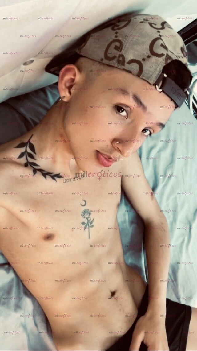 FOTOS DE CHICO UNIVERSITARIO DISPUESTO A CUMPLIR TUS FANTASÍAS