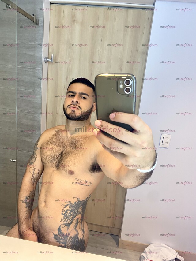 FOTOS DE CHICO SERIO Y RESERVADO ACÁ EN BOGOTÁ,CONTÁCTAME PARA PASARLA RICO