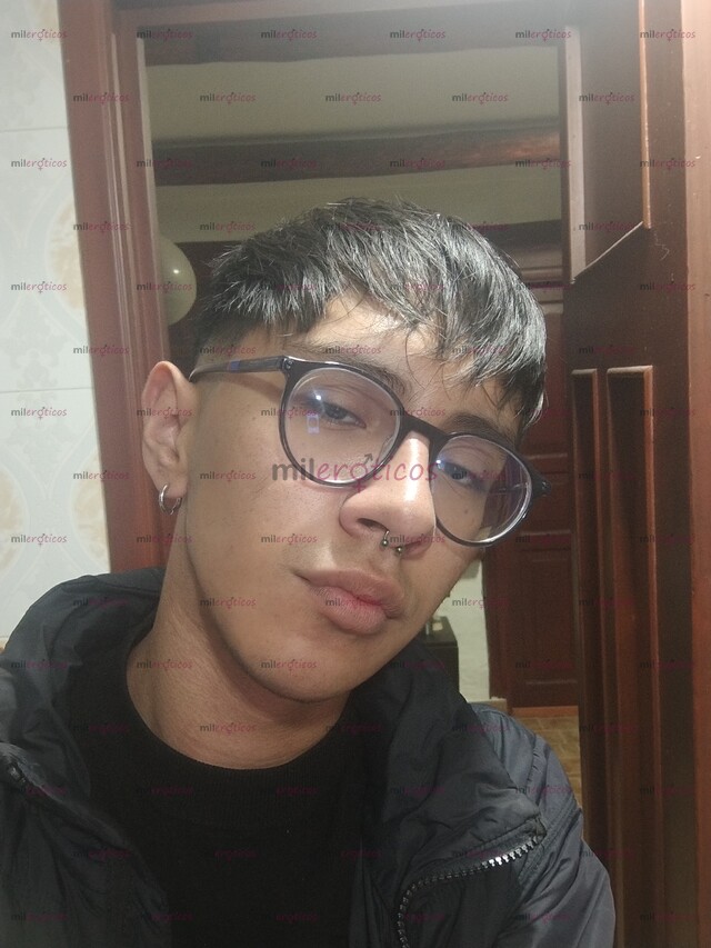 FOTOS DE POLLO DE 19 AÑOS TOTALMENTE A TU DISPOSICIÓN.SOLO ESTE NÚMERO 3248415193