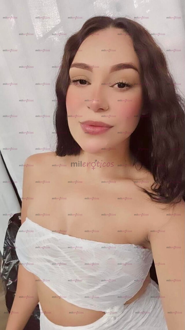 FOTOS DE SOY KRISTAL LA CHICA MÁS PUTITA CALIENTE CON MUY BAJOS DESEOS PAPI