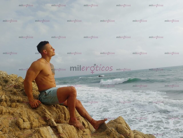 FOTOS DE MASAJISTA PROFESIONAL MASOTERAPEUTA A TU SERVICIO