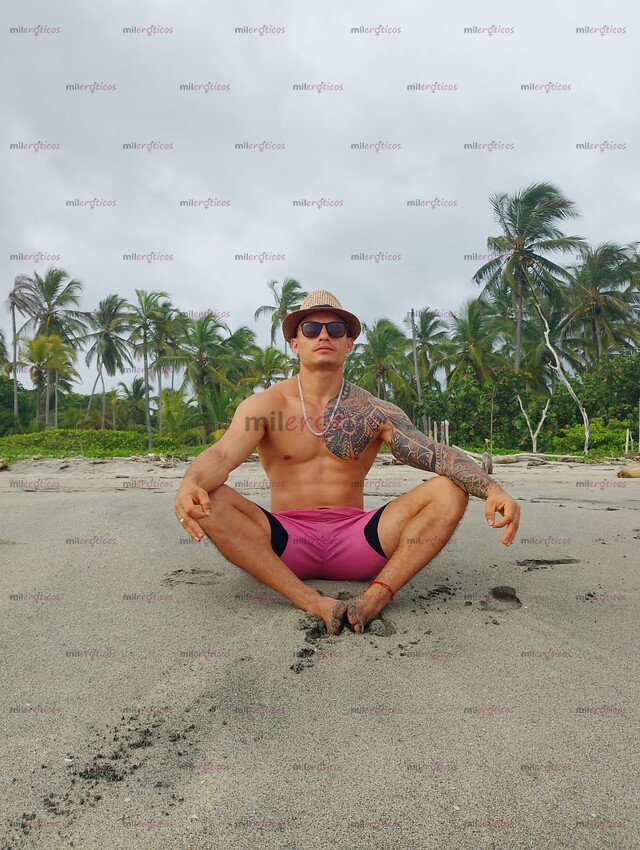 FOTOS DE MASAJISTA PROFESIONAL MASOTERAPEUTA A TU SERVICIO