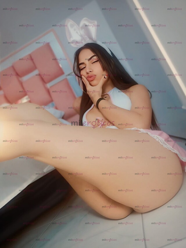 FOTOS DE RICA Y CALIENTE CHICA CON GANAS DE COMPLCER TODOS TUS DESEOS