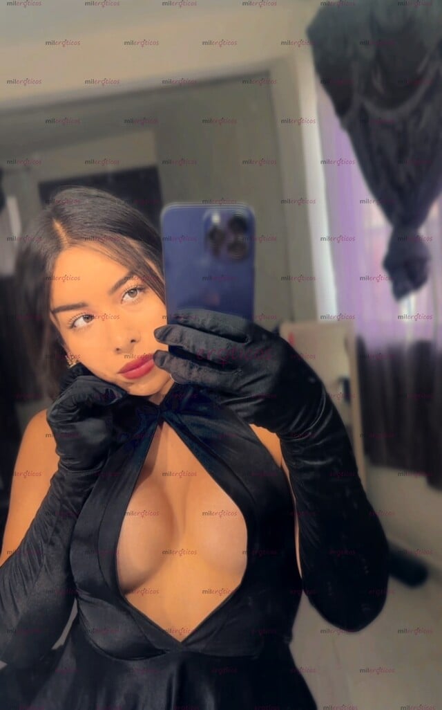 FOTOS DE QUIERES COGER UNA NENA CON RICA DOTACIÓN Y BUEN CULO CONÓCEME SOY AMBOS ROLES