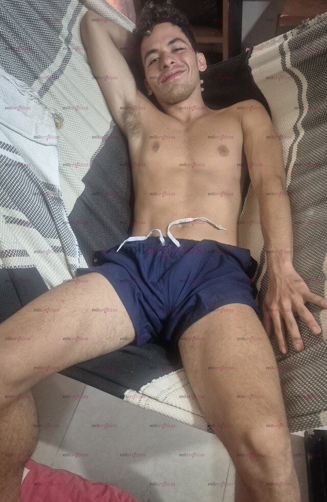 FOTOS DE JOVEN VERGÓN NUEVO EN LA CIUDAD DE BOGOTÁ