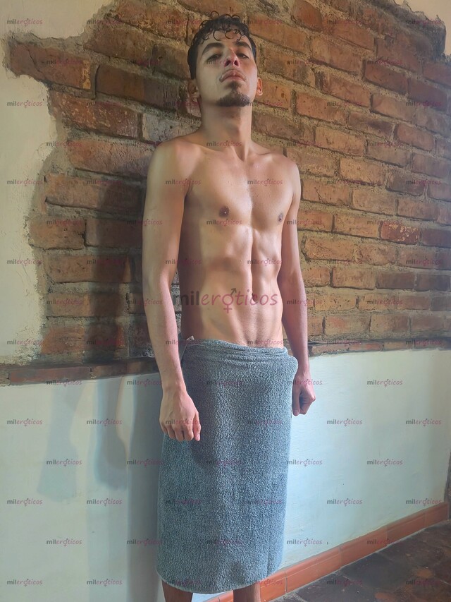 FOTOS DE JOVEN VERGÓN NUEVO EN LA CIUDAD DE BOGOTÁ