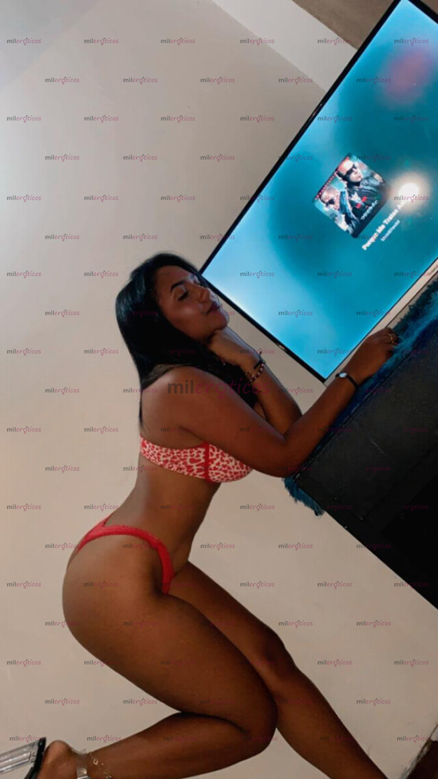 FOTOS DE MIS AMORES SOY MIKAELA UNA HERMOSA Y ATRACTIVA MORENA DISPUESTA A CUMPLIR TU FAN