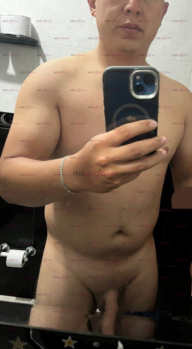 FOTOS DE CHICO CACHONDO QUE LLEGO PARA LLENARTE DE LECHE