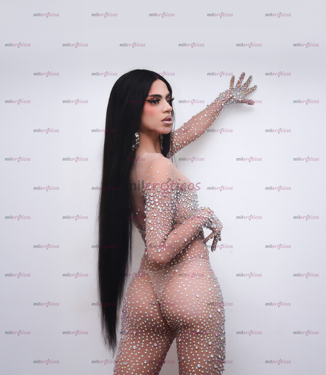 FOTOS DE NAOMI MODELO TRANS MUY CACHONDA Y SIN OPERACIONES AUN