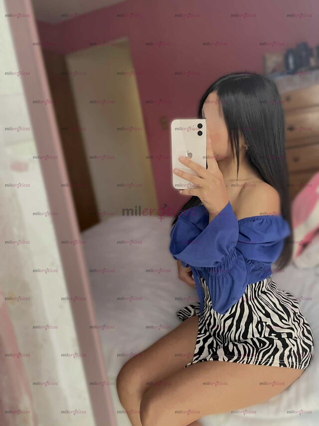 FOTOS DE SEXY PUTITA SUPER COMPLACIENTE, CACHONDA Y SUMISA, ESPERANDO POR TI.