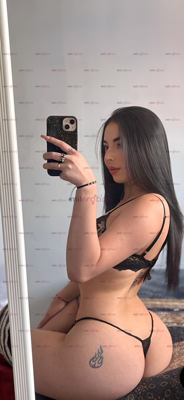 FOTOS DE DISPONIBLE EN VHSA JOVENCITA NALGONA COMPLACIENTE