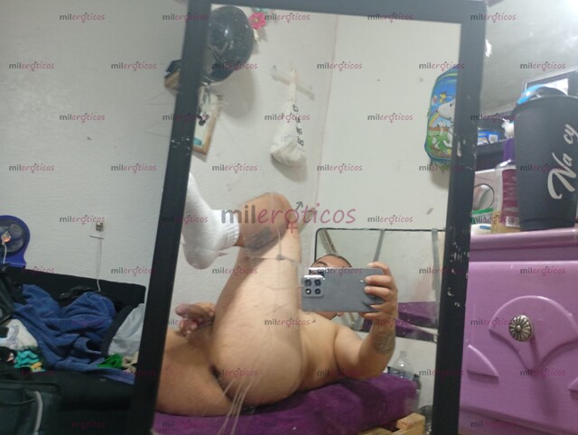 FOTOS DE HOMBRE COMPLACIENTE Y PERVERSO QUE TE HARÁ PASAR UN MOMENTO INOLVIDABLE