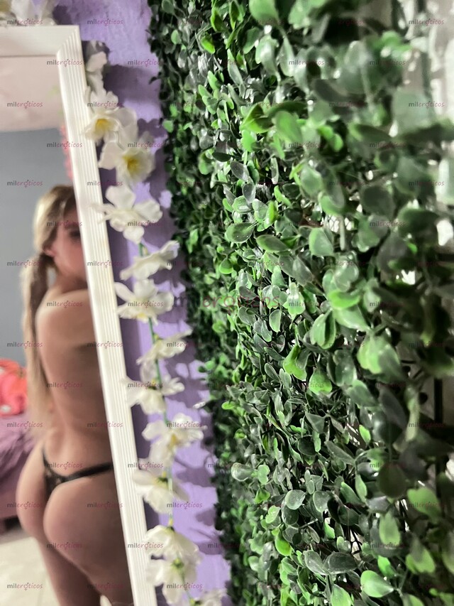 FOTOS DE LA DIOSA REGIA LLEGÓ A SER TU SUMISA FAVORITA (PASIVA)