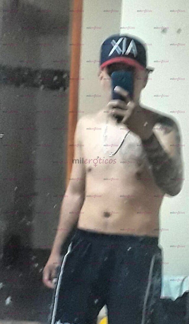 FOTOS DE HOLA SOY JORDY, TENGO 25 AÑOS Y 19CM ESPERANDO POR TI LECHERO