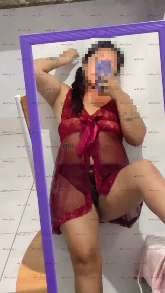 FOTOS DE CHICA ESTUDIANTE UNIVERSITARIA NUEVA EN EL HAMBIENTE