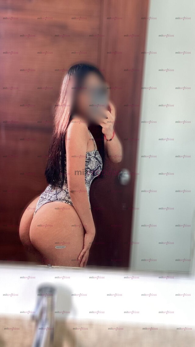 FOTOS DE RICA Y MUY ESTRECHA CAMI MÁNDAME UN MENSAJITO