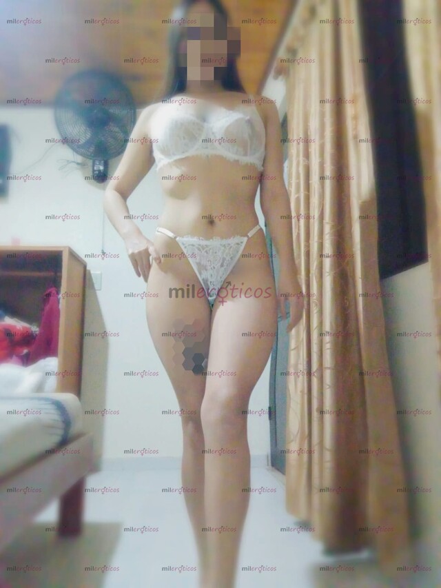 FOTOS DE HOLA CORAZÓN SOY UNA FLAQUITA DELICIOSA DISPUESTA A SACARTE TODA TU LECHITA