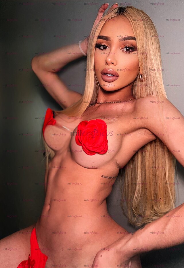 FOTOS DE ÚNICOS DÍAS EN TU CIUDAD, HERMOSA NENA CON LUGAR