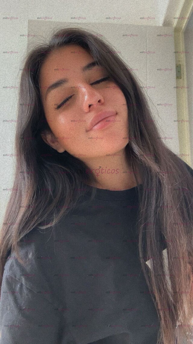 FOTOS DE UNA DAMA EN LA CALLE PERO UNA PUTA EN LA CAMA, TE HAGO TOOODO