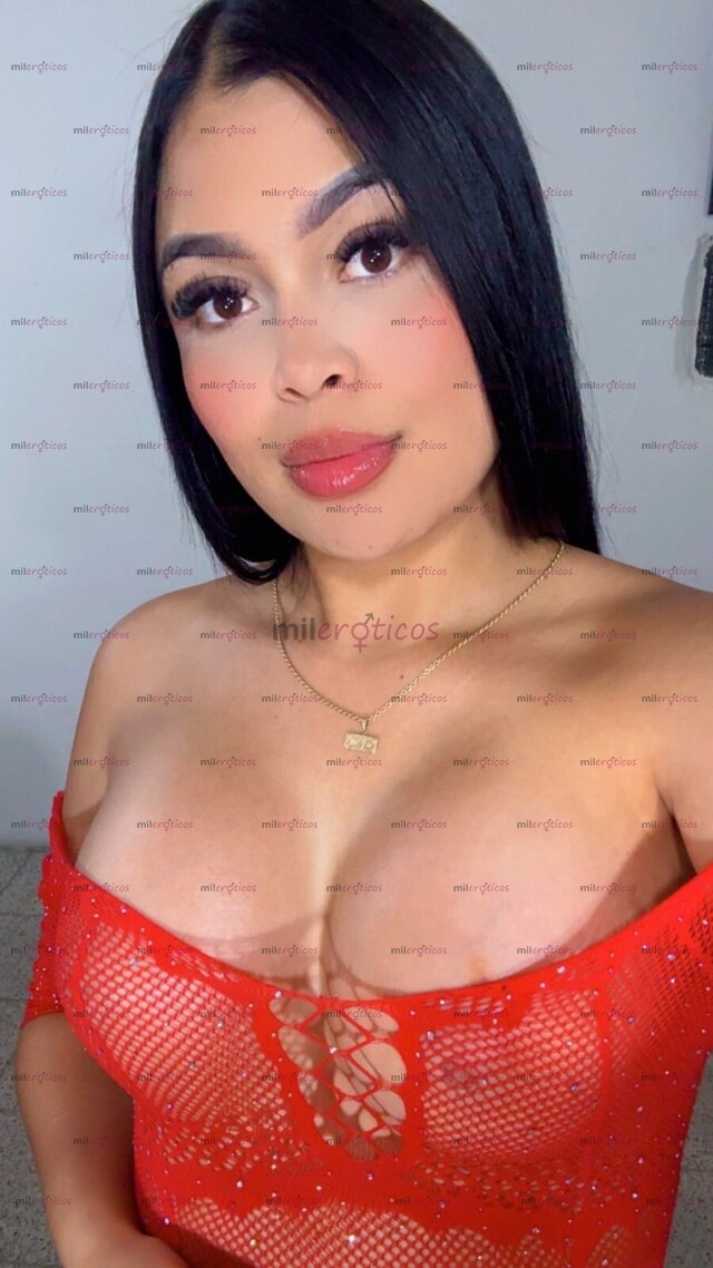 FOTOS DE MAJO HERMOSA OPERADA VOLUPTUOSA MUY COMPLACIENTE CON CARA DE ENSEUEÑO