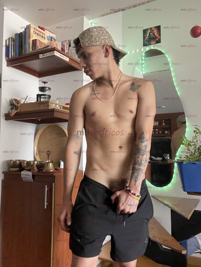 FOTOS DE FLACO ALTO VERGON DE 22CM DE VERGA TOTALMENTE COMPLACIENTE PARA TI LLÁMAME YA