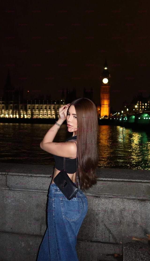 FOTOS DE HOLA QUE TAL SOY MÍA BELTRÁN (JOVEN Y BELLA , AMBOS ROL)MÉXICO !!!