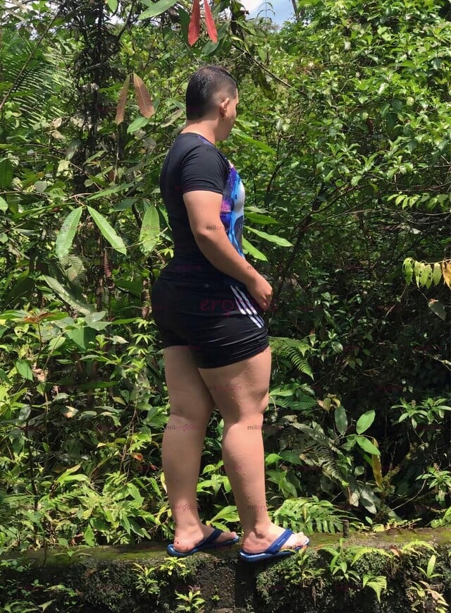 FOTOS DE TU CHICO FEMBOY QUE HARÁ CUMPLIR TUS FANTASÍAS MÁS INTENSAS