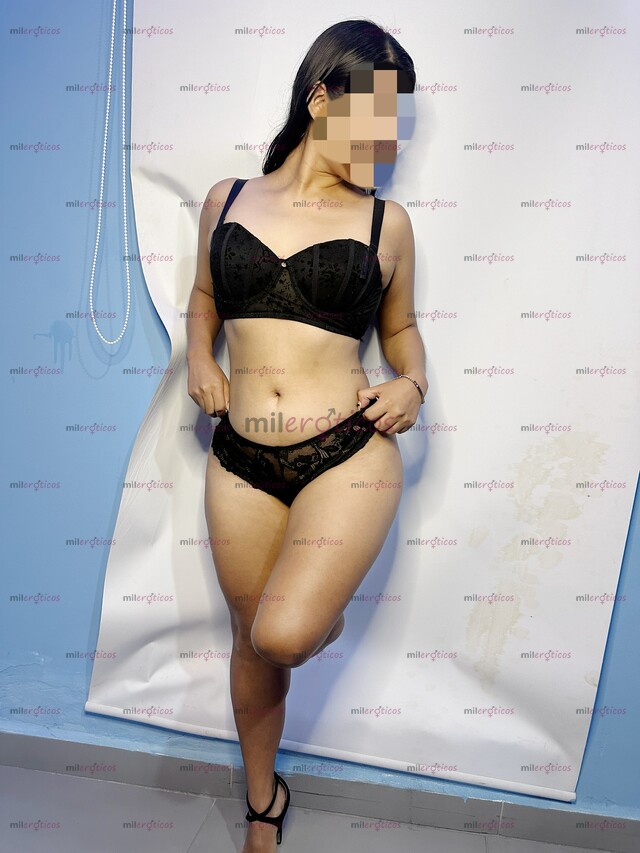 FOTOS DE MAMITA BONITA CON CUERPO RICO EXTROVERTIDA Y CON GANAS DE QUEDARME CONTIGO