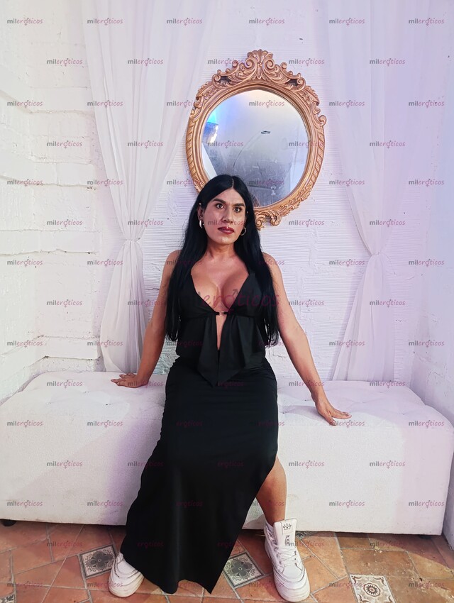 FOTOS DE OJO ISABELA TETONA VERGONA23CM MAMADORA CULONA RICA DOY YRECIBO LECHE YSITIO