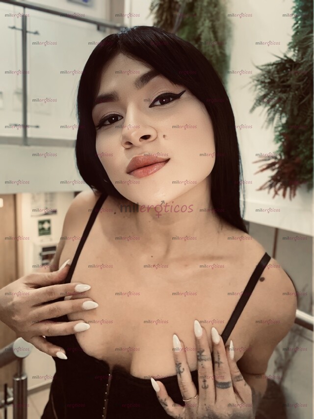 FOTOS DE TENGO MI CULO APRETADITO Y DISPUESTO A QUE ME LO PARTAS BIEN RICO EN 4