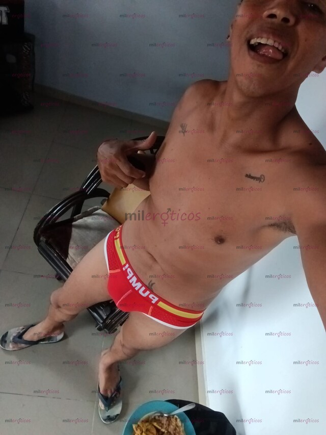 FOTOS DE ACTIVO COMPLACIENTE ERÓTICO AQUÍ TUS DESEOS SON ÓRDENES GANOSO DE PARTIR CULOS