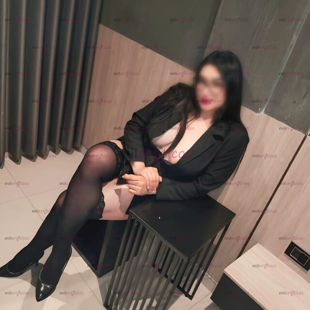 FOTOS DE AMOR SOY MÍA, MUCHO GUSTO, UNA CHICA SENSUAL, DE 23 AÑOS,DELICADA 3112442964