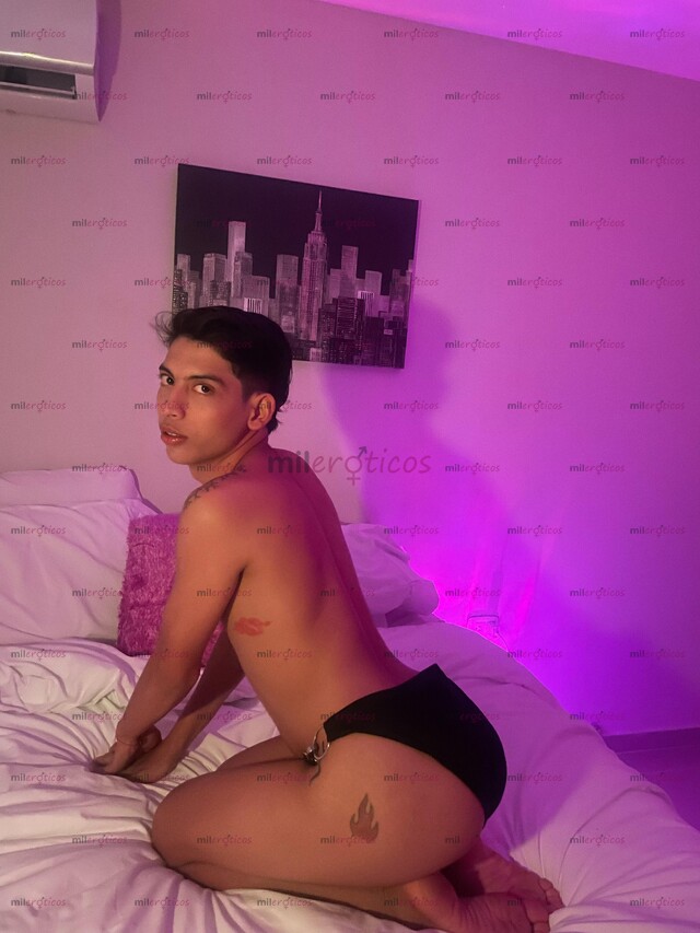 FOTOS DE COLAGENO RECIEN SALIDO DEL CLOSET NUEVAMENTE EN TU CUIDAD