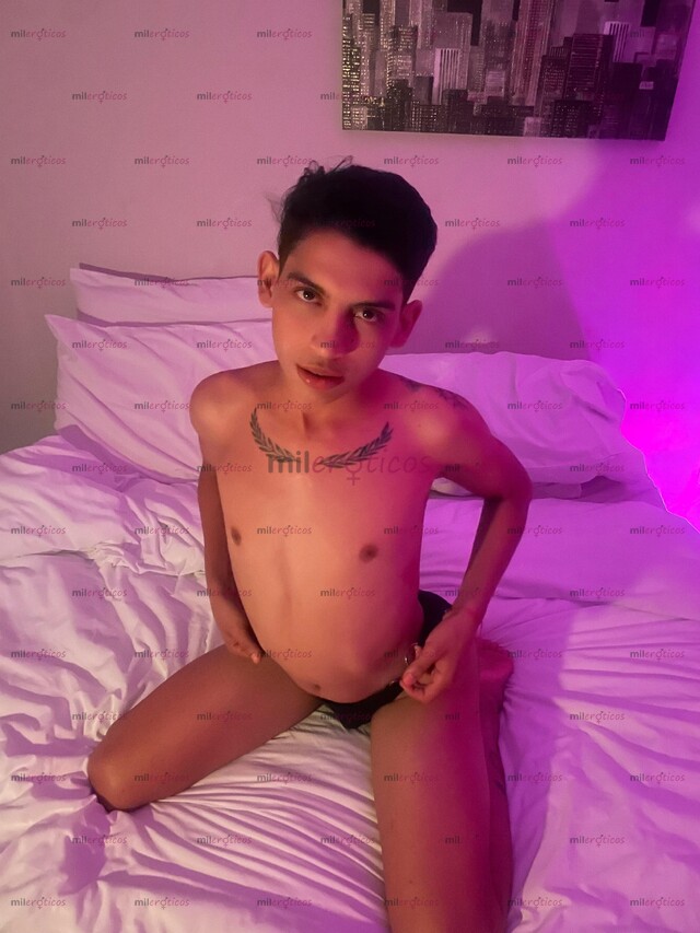 FOTOS DE COLAGENO RECIEN SALIDO DEL CLOSET NUEVAMENTE EN TU CUIDAD