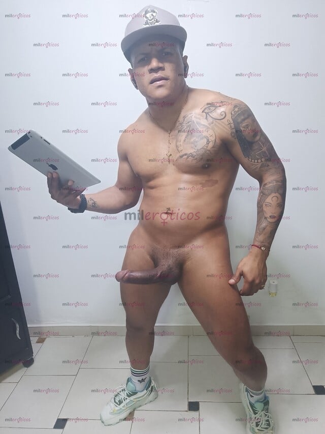 FOTOS DE MORENO DOTADO XL ...MORBOSO, LECHERO, DOMINANTE. DISFRUTA DE BUENA CULEADA
