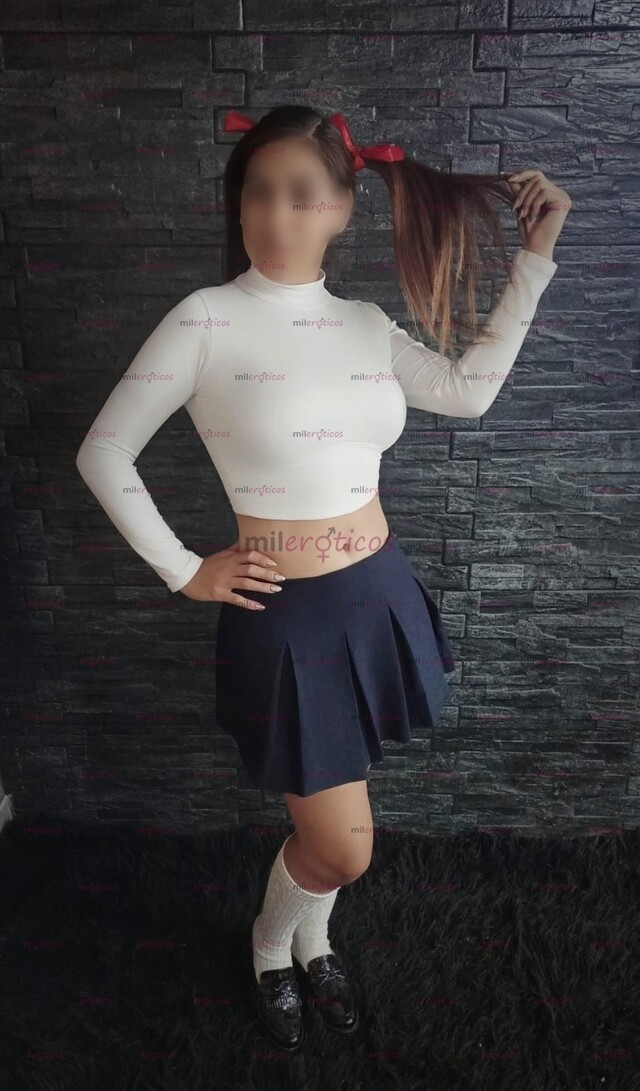 FOTOS DE ME LLAMO DULCE ESTOY JOVEN Y MUY GUAPA SOY COMPLACIENTE