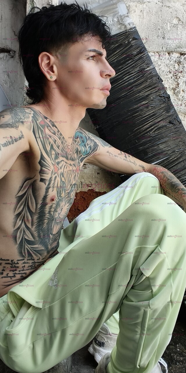 FOTOS DE BUENOS DÍAS YO DELGADO BLANCO TATUADO ACTIVO