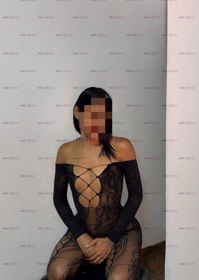 FOTOS DE DISPONIBLE LAS 24 7 SOLO MÁRCAME Y CONCRETAMOS.