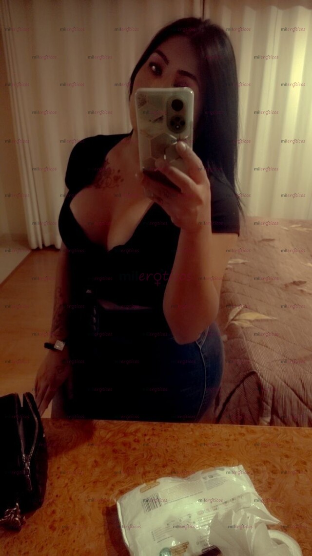 FOTOS DE VANESA, CHICA SIMPÁTICA, TRAVIESA Y MUY CANDENTE