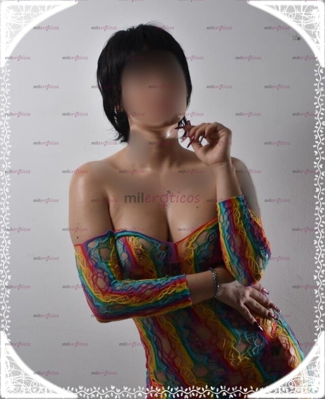 FOTOS DE CHICA BLANQUITA, DE PIEL SUAVE SENSUAL ESTRECHITA COMO TE GUSTA A TI AMOR