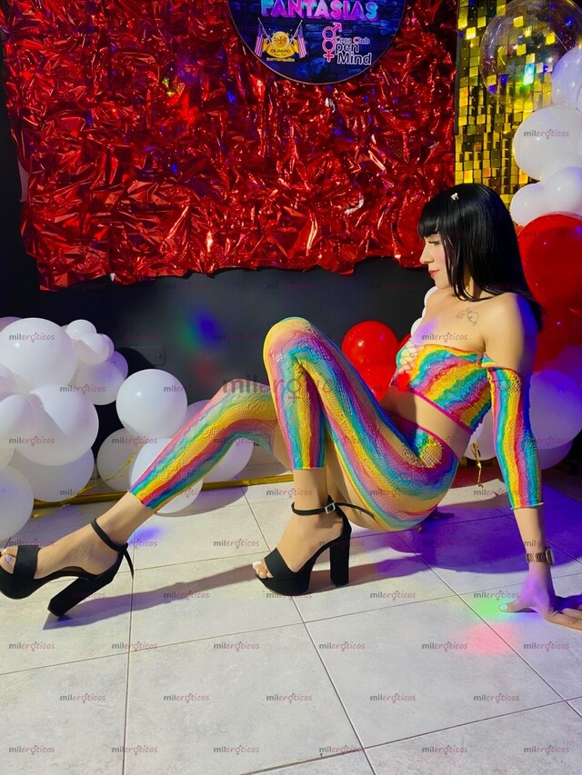 FOTOS DE CHICAS , ATENCIÓN , LICORES ,PRECARNAVALES FIN DE SEMANA HASTA LAS 4 AM