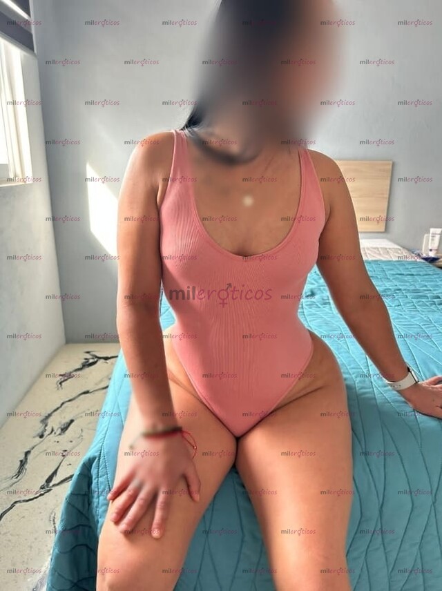 FOTOS DE FLACA SÚPER CADERONA CON UN DIVINO CULO QUE CABALGARÁ ENCIMA DE TI BIEN RICOOO