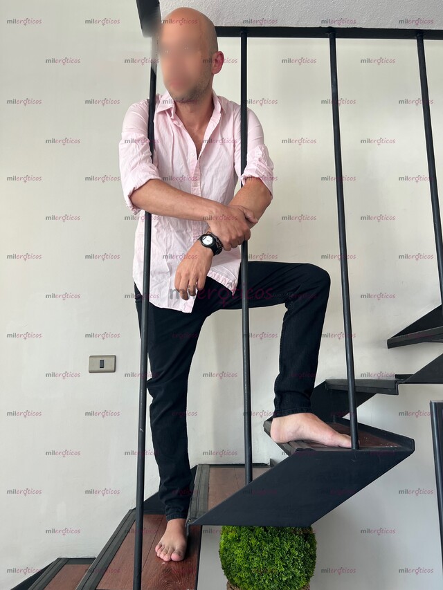 FOTOS DE EXPERIENCIA EXÓTICA BOGOTÁ PAREJA ESCORT TRÍOS HMH HMHM BDSM CORNUDO BI