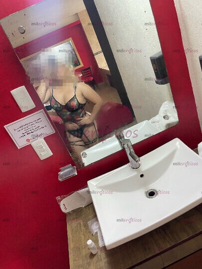 FOTOS DE TENGO 25 AÑOS DE EDAD , SOY BONITA DE LINDO CUERPO Y AGRADABLE