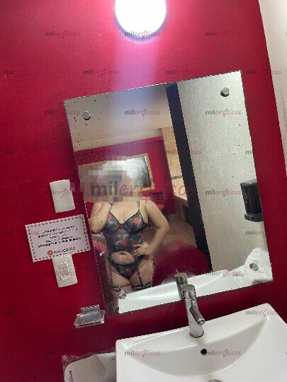 FOTOS DE TENGO 25 AÑOS DE EDAD , SOY BONITA DE LINDO CUERPO Y AGRADABLE