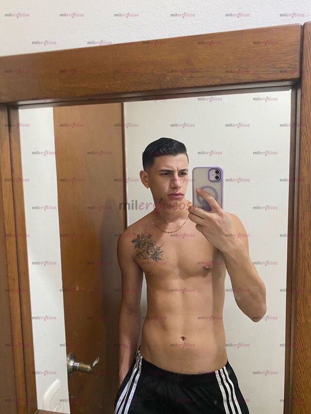 FOTOS DE DERECK DOTADO DISCRETO FULL SEXO VERGA LECHERA 22CM 3023933147