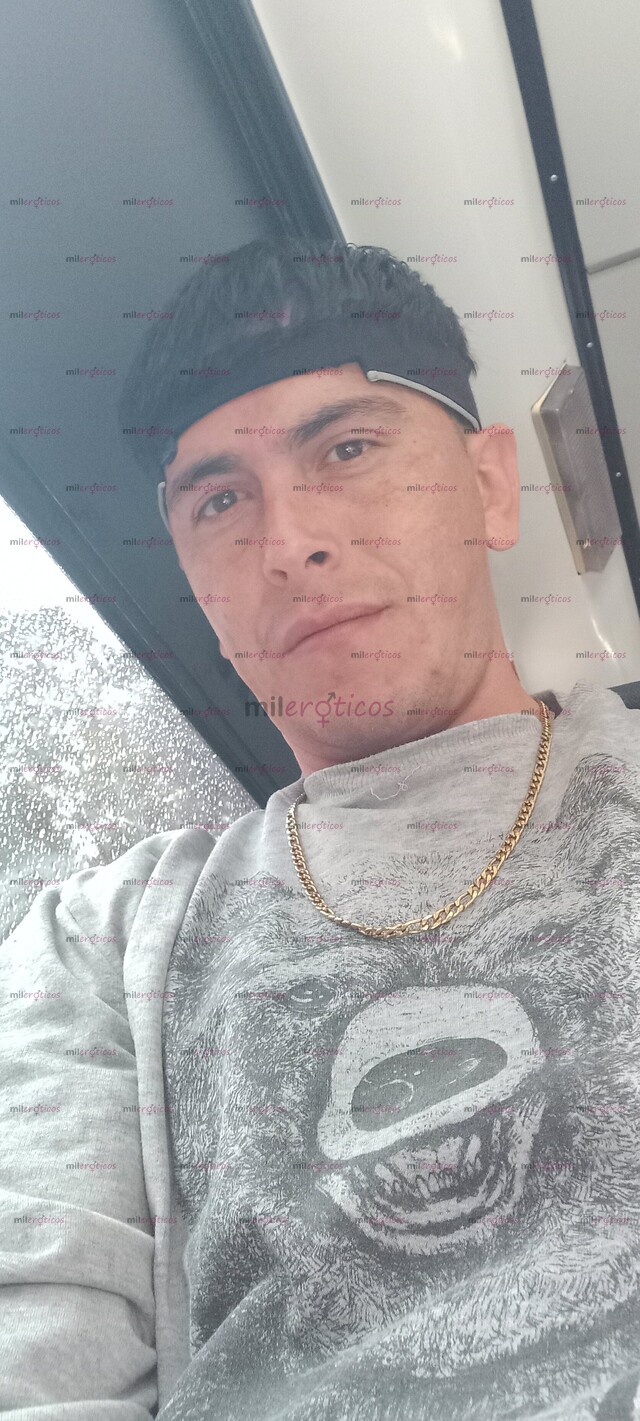 FOTOS DE MAICOL JOVEN VERGO RECIEN LLEGADO PARA ESTRENAR